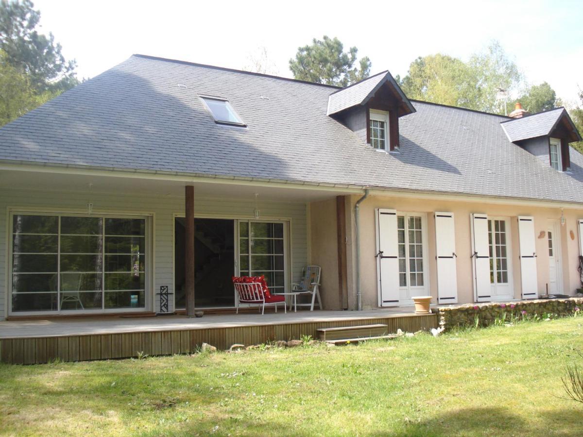 B&B La Foret De Charmeuse Ruaudin エクステリア 写真